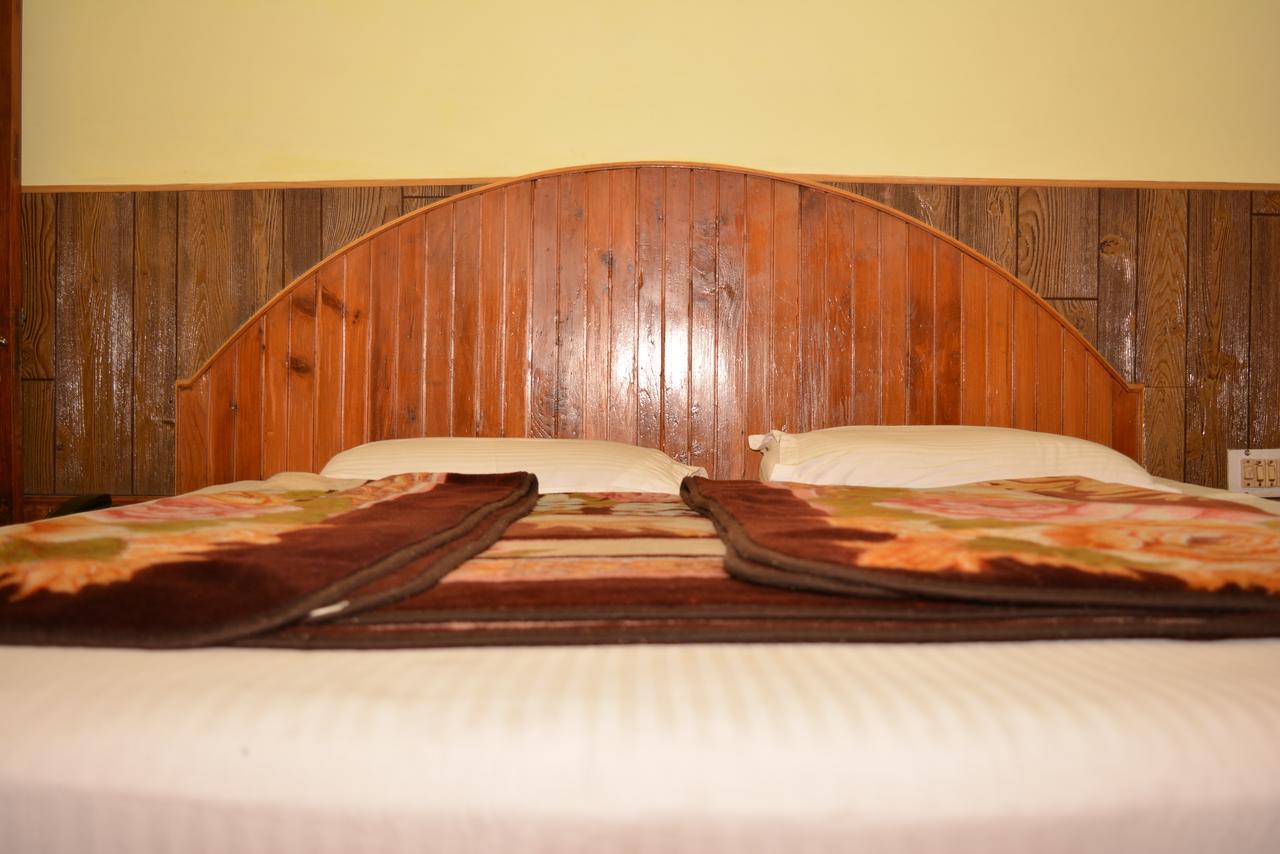 Hotel Tashila Manāli Esterno foto