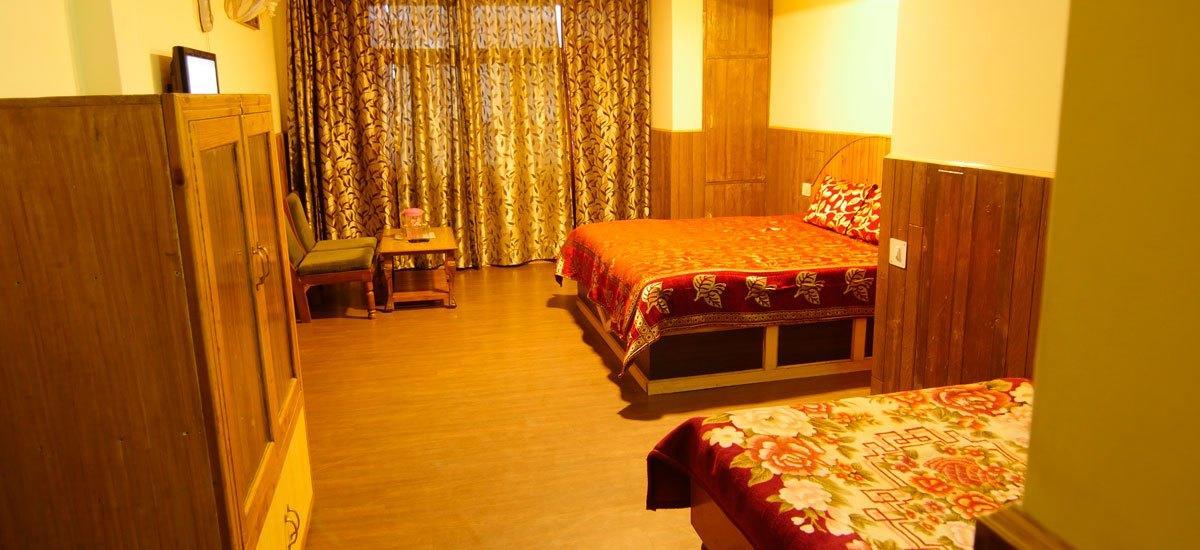 Hotel Tashila Manāli Esterno foto