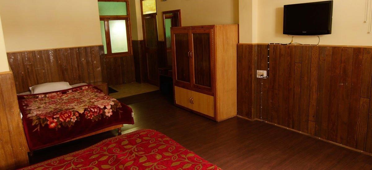 Hotel Tashila Manāli Esterno foto