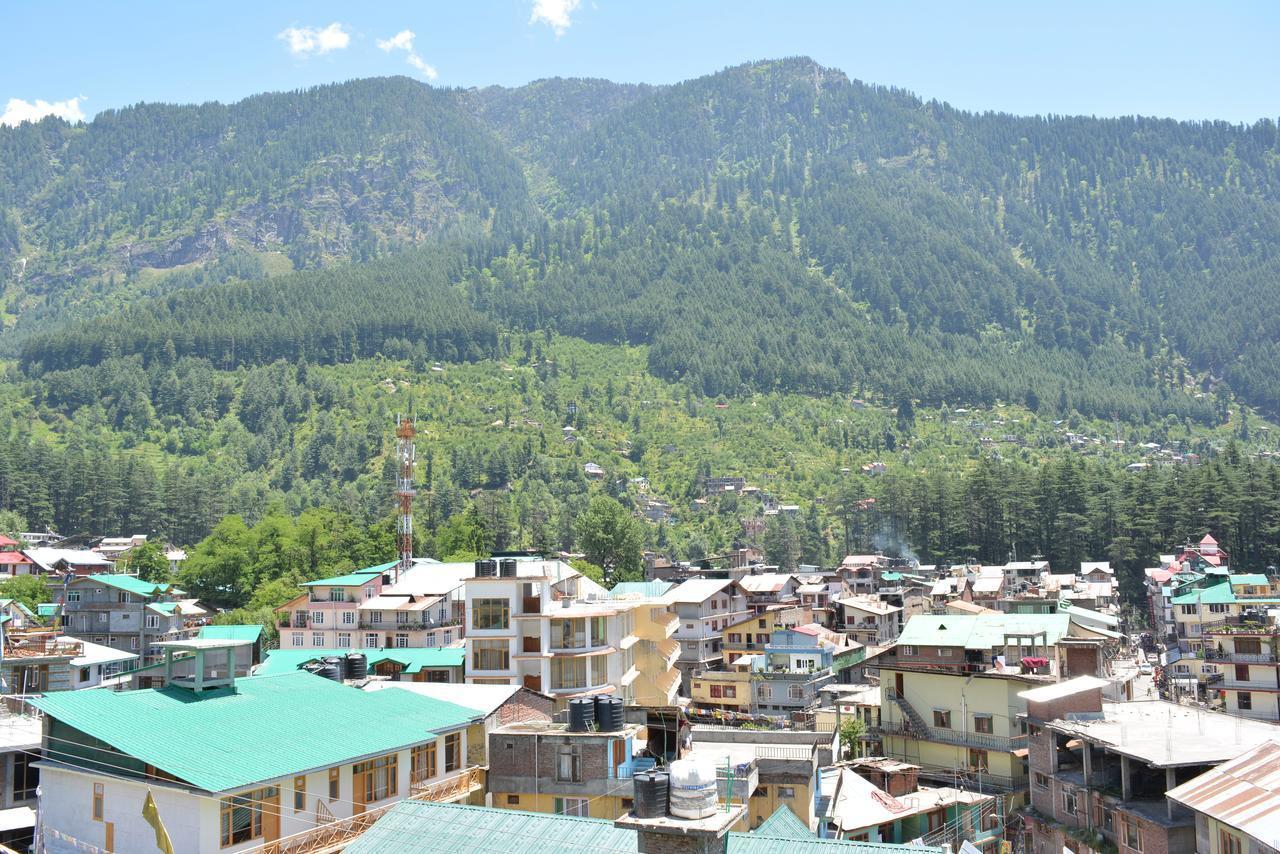 Hotel Tashila Manāli Esterno foto