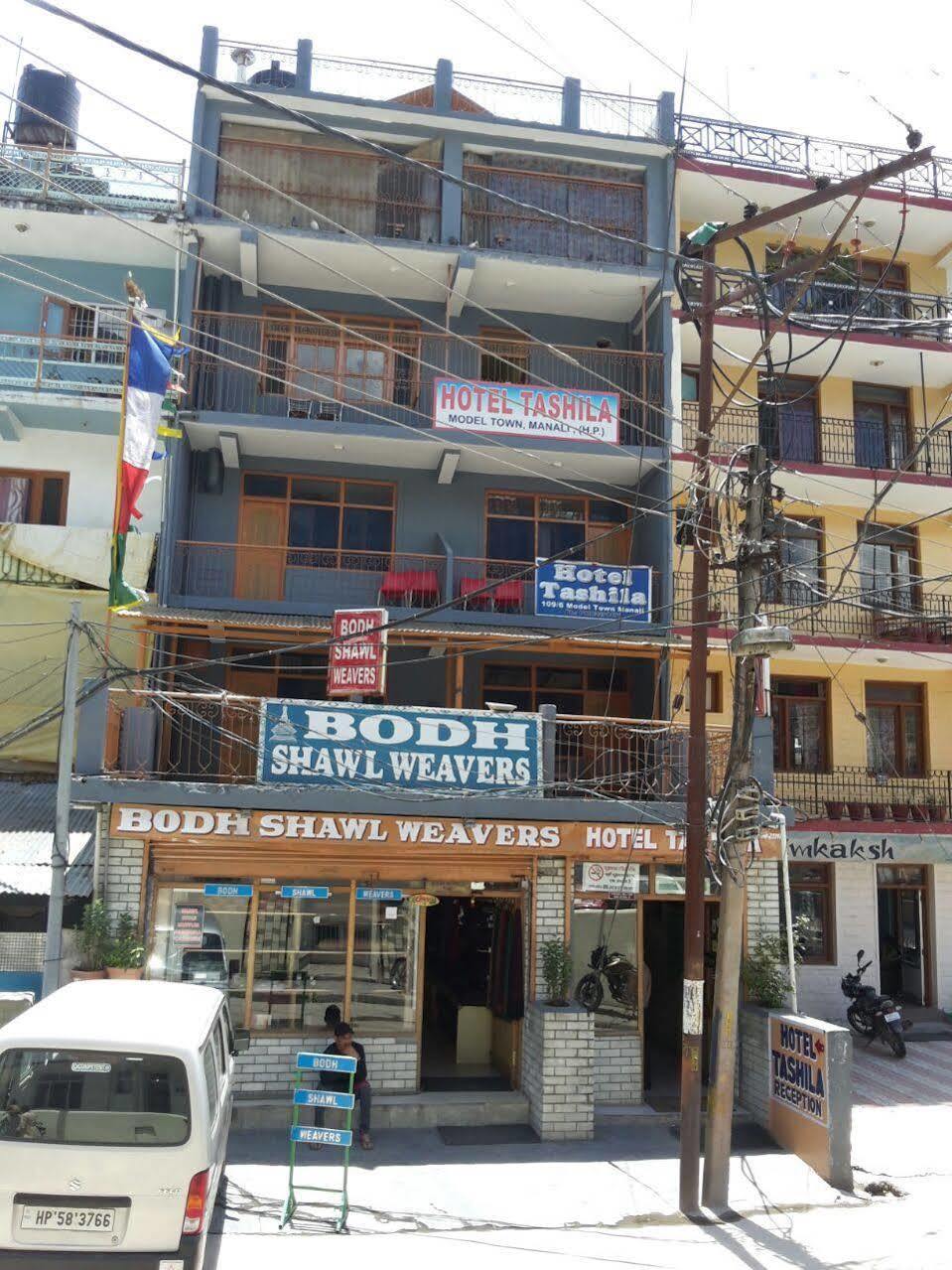 Hotel Tashila Manāli Esterno foto